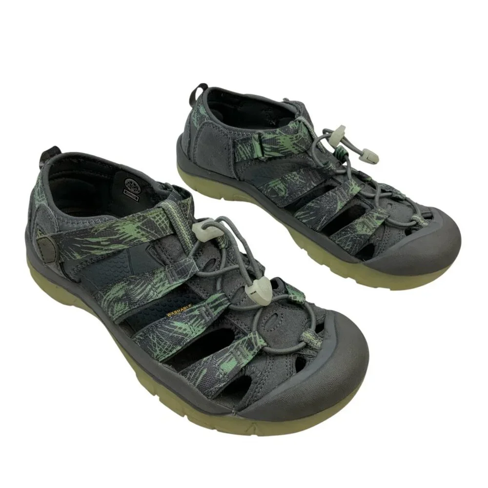 KEEN Big Kids Newport H2 Glow In The Dark Water Shoes Sandals 6 Gray